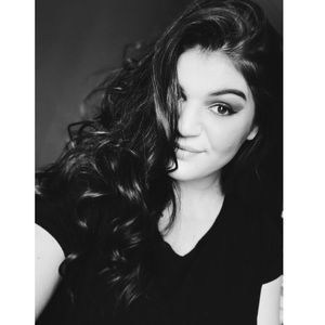 Meet your Posher, Gabrielle